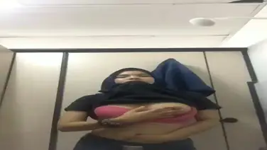Bokep Indo Mahasiswi Jilbab Sange Pulang Kuliah Langsung Ngentot HD 2025