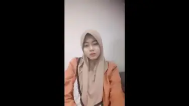 Cewek Tete Gede Colmek Pakai Sextoy di Live